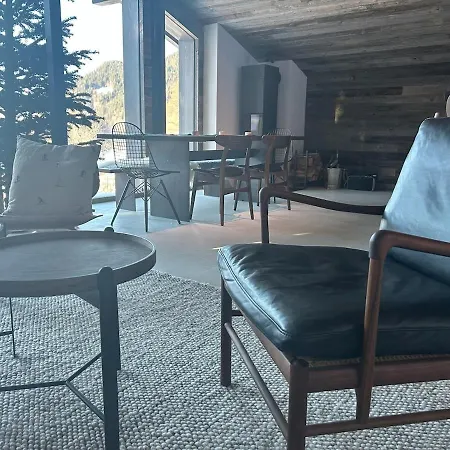 сhalet Located In An Exclusive Destination Appartement Klosters-Serneus