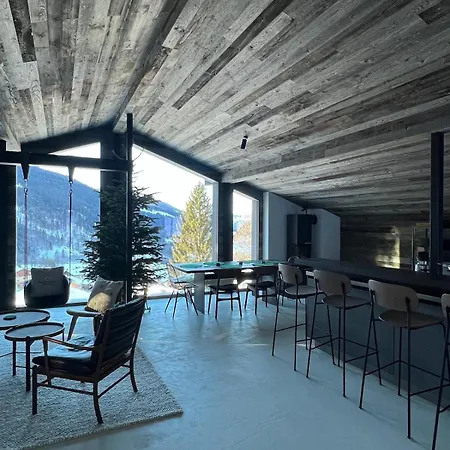 сhalet Located In An Exclusive Destination Appartement