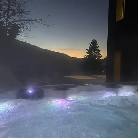 сhalet Located In An Exclusive Destination * 克洛斯特斯